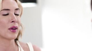 GIRLSWAY - Heterosexual BFFs Turn Lesbians After Cursed By A Email! ROUGH SWEATY FINGER FUCK & SCISSORING