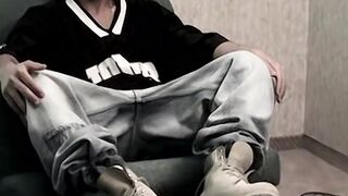 Straight dude Anthony splashes his cum over his lean body after playing with his cock