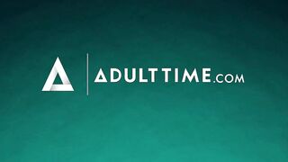 TRANSFIXED - Cabaret Tgirl Owner Ariel Demure Devours New Lead Singer Brooklyn Gray's Cunt On Stage