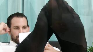 Handsome tall and bearded guy shows off his yummy feet