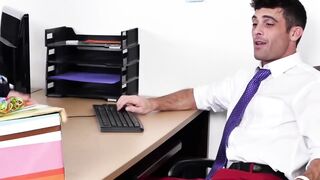 Muscular colleagues are anal fucking hardcore at the office