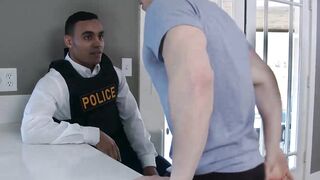 Buff white perp rides Hunk cops dick to come clean Hoe 3