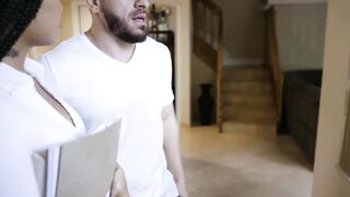 Stepdad helps her stepdaughter release stress after school