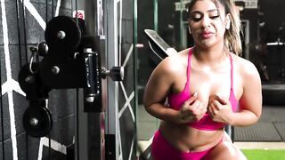 Fucked and squirting on treadmill at the gym