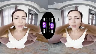 TmwVRnet - Cindy Shine - sexy shows her brightest orgasm