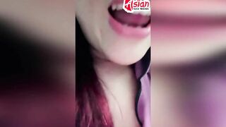 Amateur Thai dyke licks her friend's bushy twat