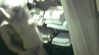 Penis blowing eighteen screws mature dude inside closet