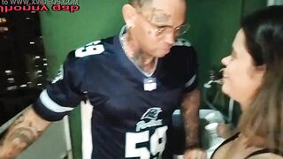 I went to fix the machine of the manuh cortez she paid with sex
