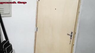 I went to fix the machine of the manuh cortez she paid with sex
