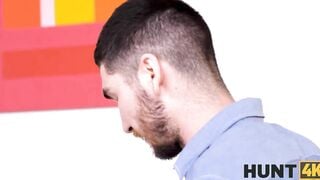 HUNT4K. Stud counts money while stranger has fun with his crazy sexy wifey