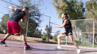 Sexy golddigger like to play basketball
