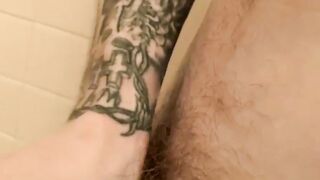 Tattoed straight thug Blinx unloads his balls in the shower