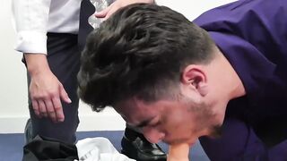 The boss motivates his coworker by having him lick his cock