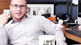 Hot hunks ramming each others assholes at the office