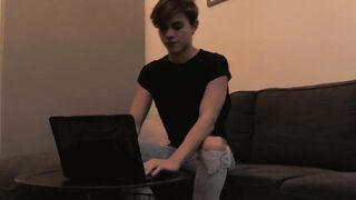 Austin Ponce pumps his cock inside the two little holes after a greedy session of mut