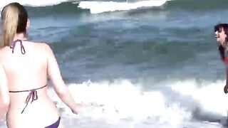 TeenGroupSex.com - Slutty teens smashed by JMac on spring break