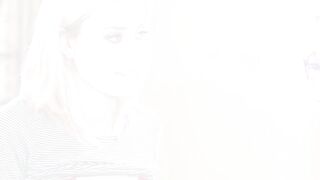 Haley Reed's pussy licking during hot face sitting session