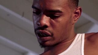 Mack Daddy slips his monster BBC deep into Unlimited Creamz and creampies him