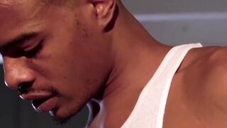 Mack Daddy slips his monster BBC deep into Unlimited Creamz and creampies him