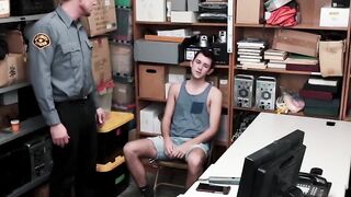 SayUncleNetwork.com - Officer catches young thief and delivers bareback pounding to t