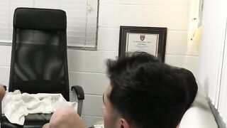 Milf makes couples therapy a hot threesome