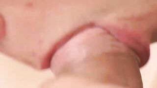 Renato Amoroso And Niall Dawson - First Suck - Oral