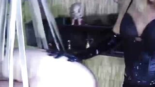 Slavegirl Suspension