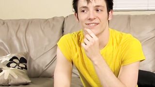 Solo masturbation and cumming with twink Jesse Jordan