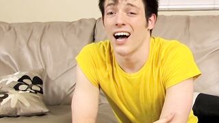 Solo masturbation and cumming with twink Jesse Jordan