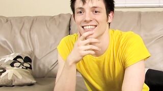 Solo masturbation and cumming with twink Jesse Jordan