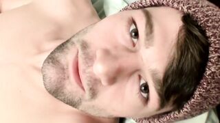 Handsome fit Mickey Waters enjoys himself in this fantastic solo wanking