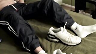 Sexy Gregory shows great foot fun while stroking his hot juices out