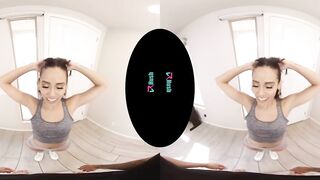 VRHUSH Andreina De Luxe stops by to performance off her moves