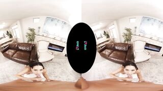 VRHUSH Andreina De Luxe stops by to performance off her moves