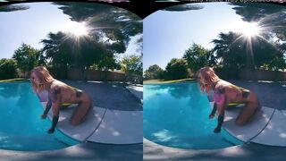 VRALLURE Sunny Pool Day