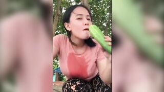 Official method of consuming a cucumber