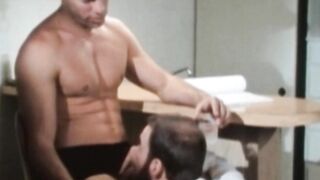 RetroDudes.com - Gay man gets breeding cumshot on hairy muscles