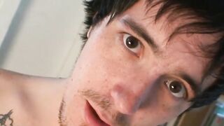 RealAltGuys.com - Lusty cock lover Johnny Draino plays with his fat dong and strokes