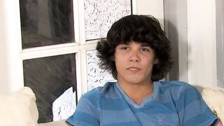 Young bloke fingers his ass and masturbates after interview