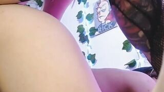 Tranny fucks horny babe pussy