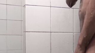 Hanging out with horny dudes Gael and Andy in the shower so we can have a fucking ses