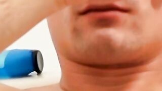 Passionate dick jacking and chainsmoking in the tub by gorgeous Marek
