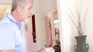 FamilyHandle.com - Naughty Ariana Grand fucks stepdaddy after seducing him with strip
