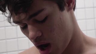 SayUncleNetwork.com - Two Mormon twinks raw fuck secretly in the bathroom