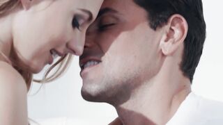 Big booty lady takes dick up her tight wet pussy hardcore