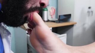 MaleFeetXXX.com - Amone Bane's feet fucked by bearded Rikk York while he jerks off in
