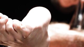 Master DILF Felix Kamp toys the ass of James Blonde