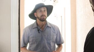 Beautiful delivery guy gets his sporty ass barebacked