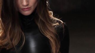 Lesbian Aidra Fox fingered hard the eager pussy of gorgeous babe Tori Black