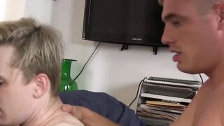 Deep kissing and intense raw fucking by young guy Ryan Raz and hot Max Henry